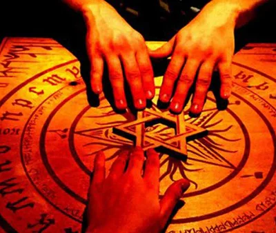 Тварь в зале