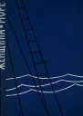 Женщина в море